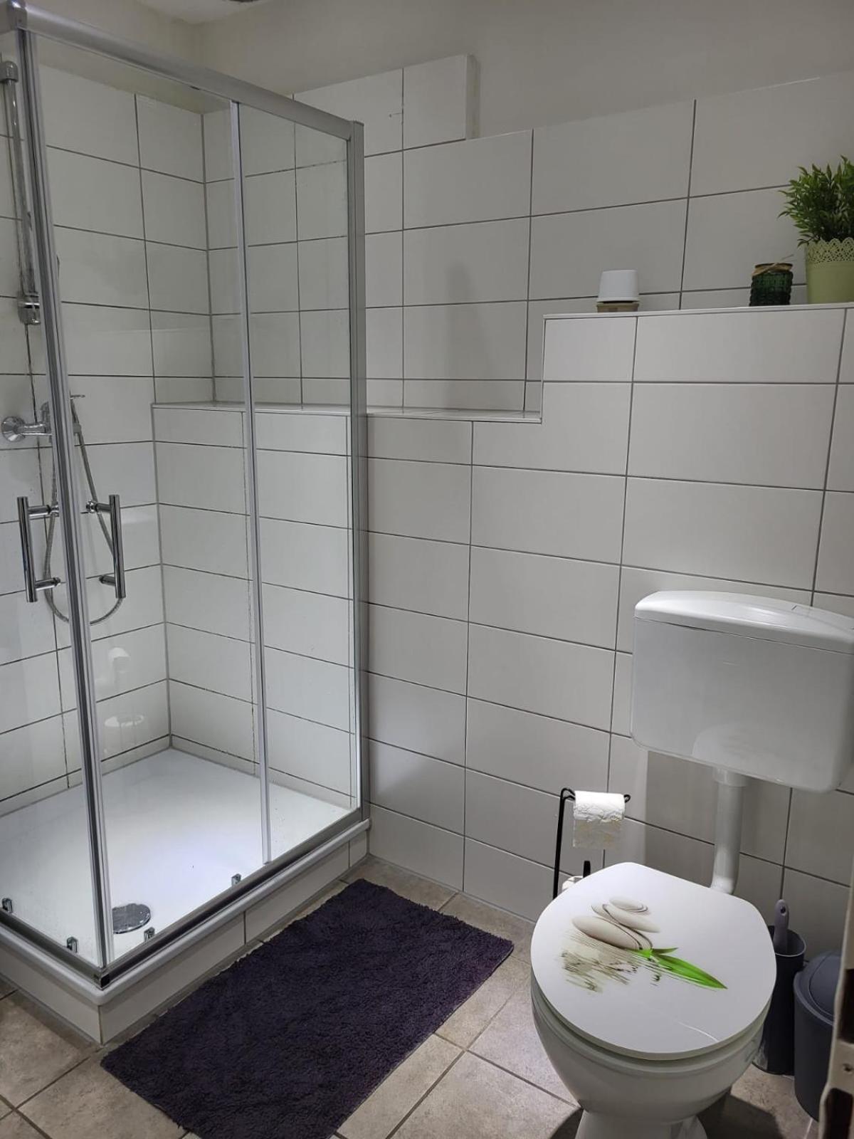 Fw Am Park 1 Apartment Holzminden Bagian luar foto